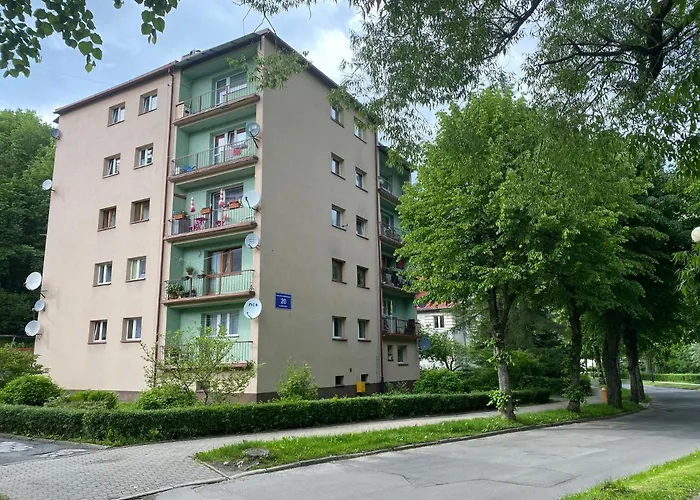 Blue Sky Apartment *
